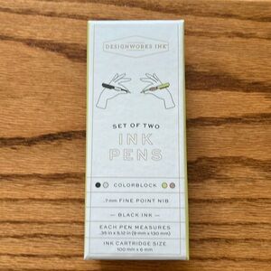 DesignWorks Ink NEW IN BOX pen set